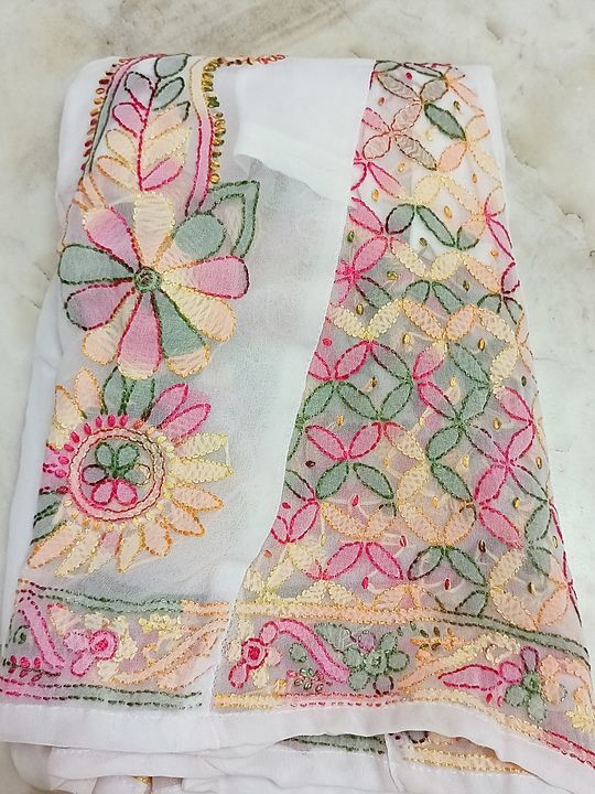 Chikankari plazzos
Beautiful embroidery
Cotton linning on plazzos uploaded by EKANTHIKA on 10/18/2020
