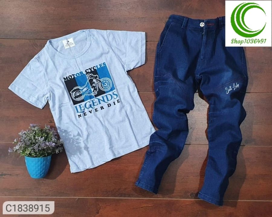 Kids garments uploaded by Reselling on 4/11/2022