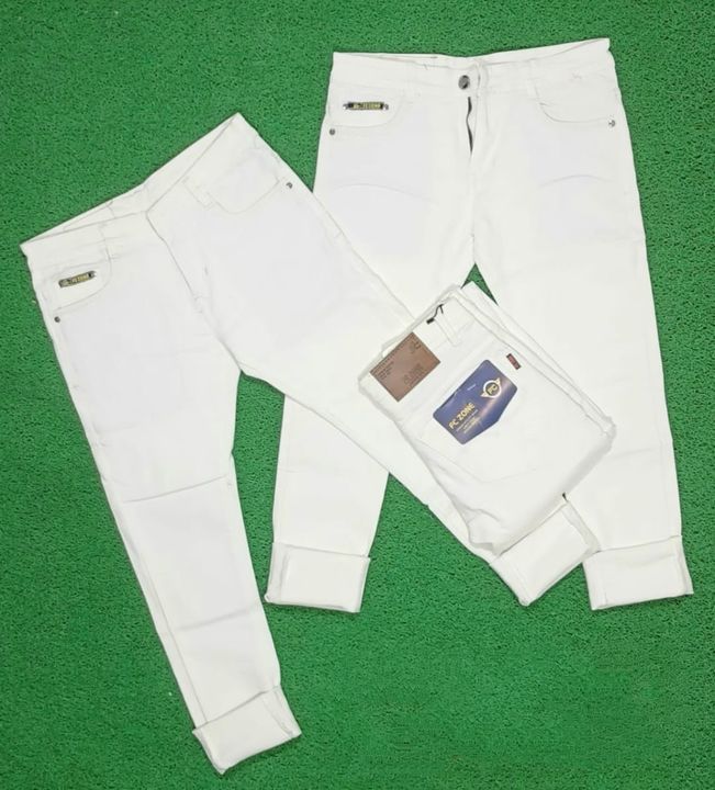 Post image White jeans 450