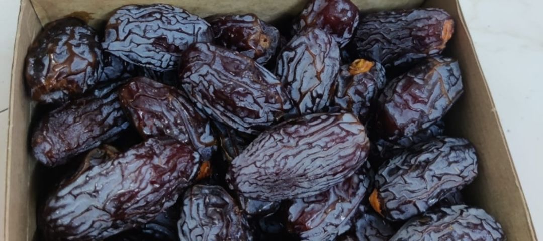 Factory Store Images of Al baith dates