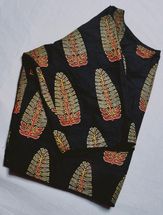 Ajrakh boatneck blouse uploaded by Stich house on 4/12/2022