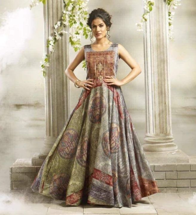 Product image of Gown, price: Rs. 450, ID: gown-26425241