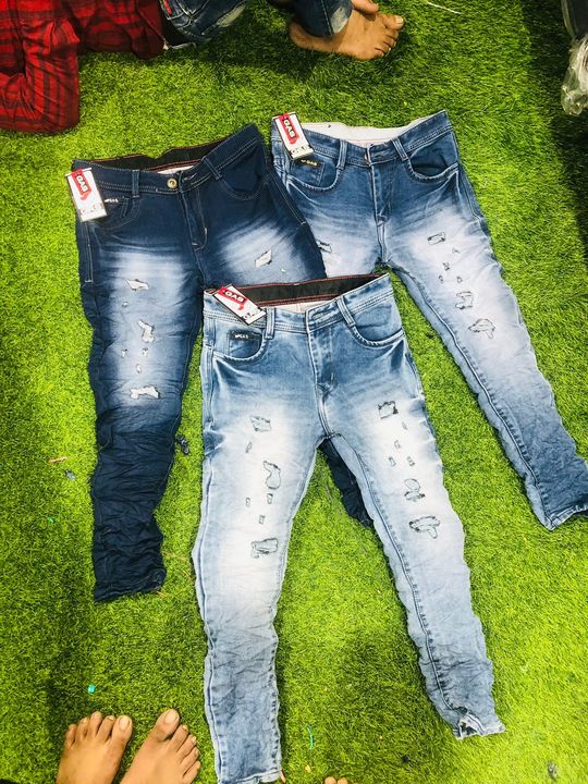 Post image Heavy torn jeans latest designe running color for sample set u can order from first look (9322366168) we also provide cash on delevery service