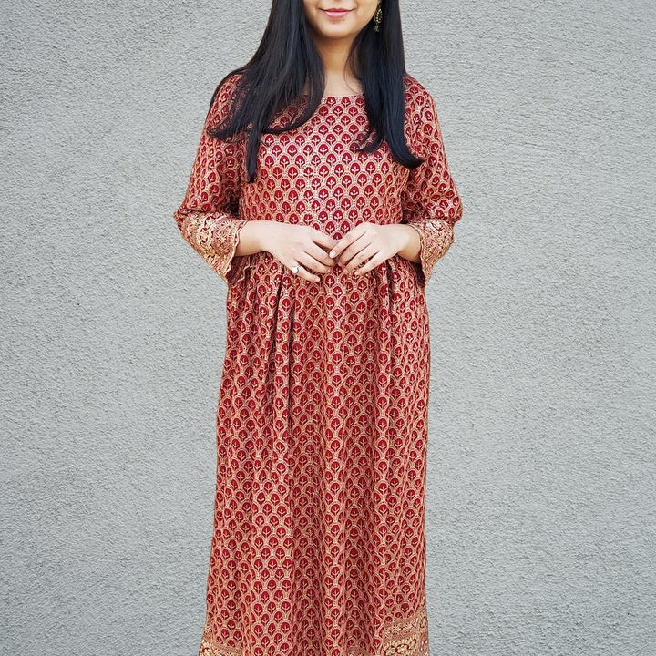 Product image of Rayon Chikankari Dress, price: Rs. 690, ID: rayon-chikankari-dress-448e7fbf