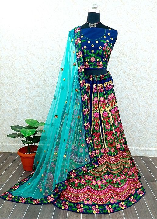 Heavy unstitched lehnga choli with embrodary work uploaded by business on 10/19/2020