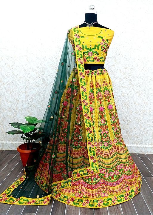 Heavy unstitched lehnga choli with embrodary work uploaded by business on 10/19/2020