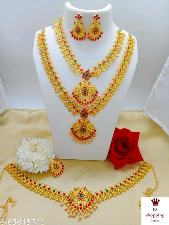 Princess Elegant Jewellery Sets* uploaded by business on 4/14/2022