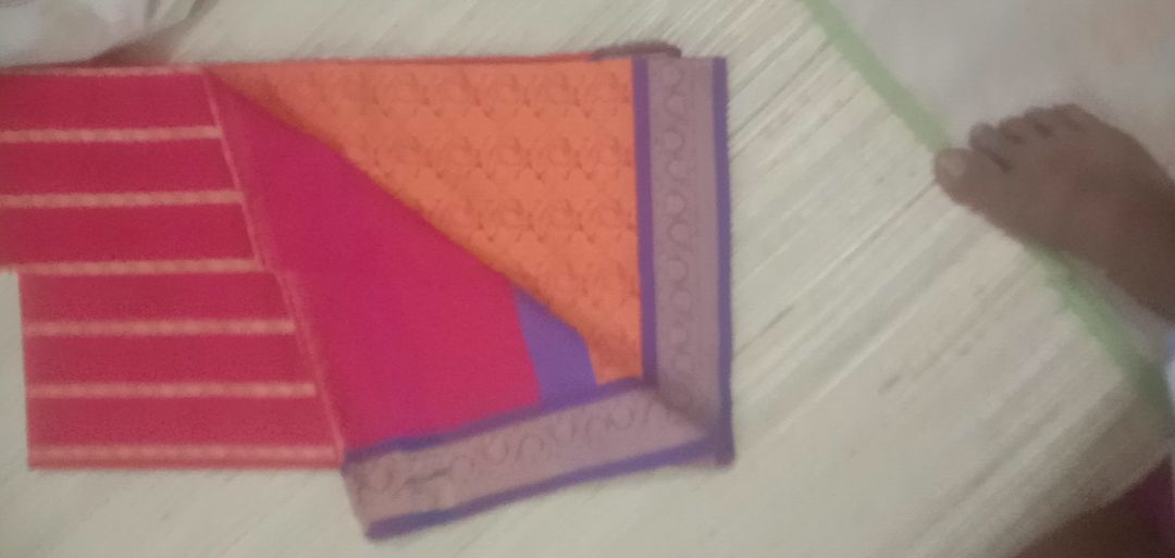 Post image Pure cotton saree's 60/80COUNTS,cross color beautiful desgins