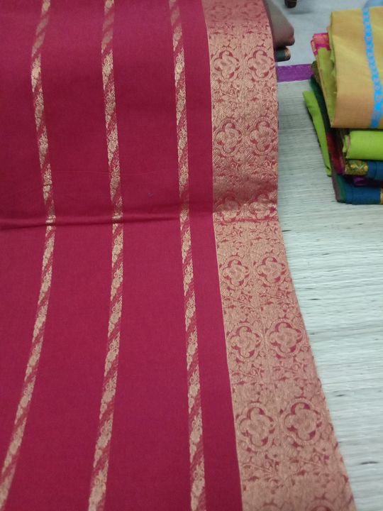Product image of Pure cotton sarees, price: Rs. 950, ID: pure-cotton-sarees-b7366e2b