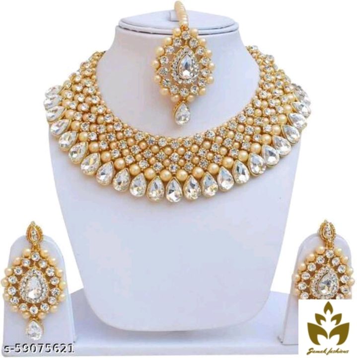 Jewellery sets uploaded by business on 4/17/2022