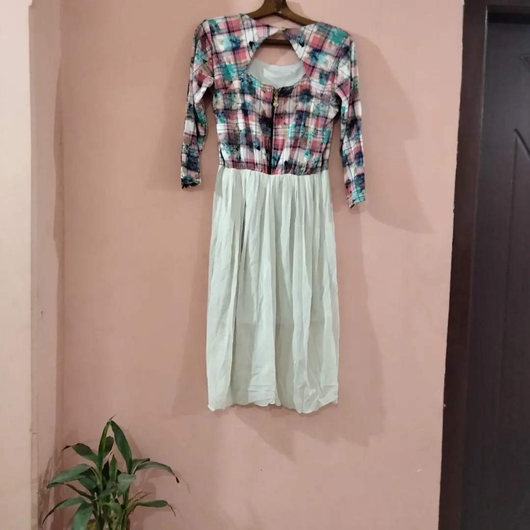 Kurti uploaded by Bajrang Store on 4/17/2022