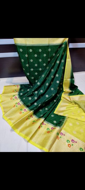 Post image I want 100 pieces of I want to order bulk quantity for this same saree ...we need owner of these sarees ..not reseller.