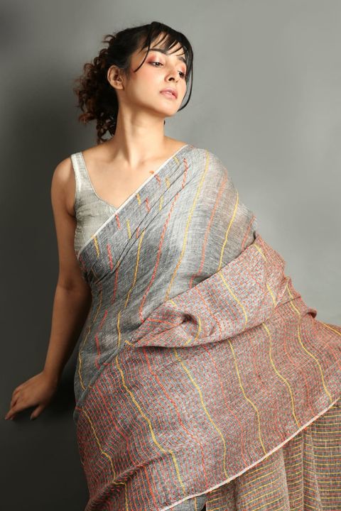 LINEN SAREE uploaded by TS TEXTILE on 4/18/2022