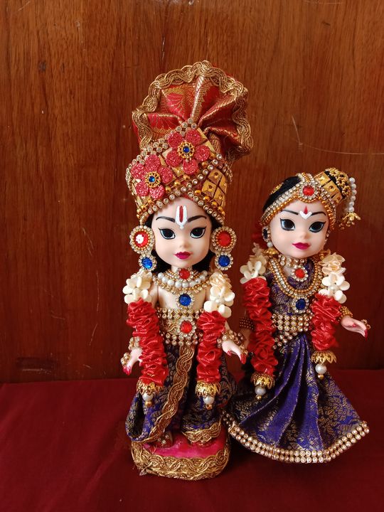 Andal and Krishna  uploaded by SRN handmade dolls on 4/18/2022