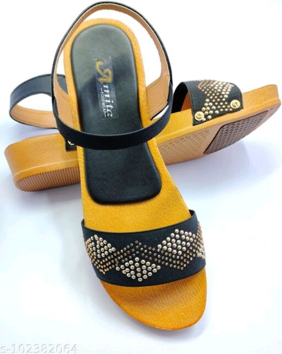 Post image Open to sandal hot girls and women contact for bulk order retail wholesale