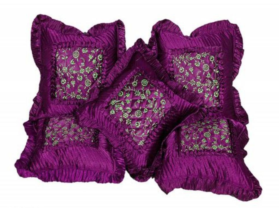 Cushion Cover Set uploaded by business on 4/18/2022