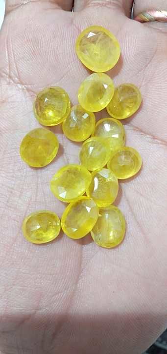 Natural yellow sapphire (phukhraj)
Nigerian stone 
Size 3 ,4,5,6,crt with certificat available  uploaded by S S gems and jewellery  on 10/20/2020