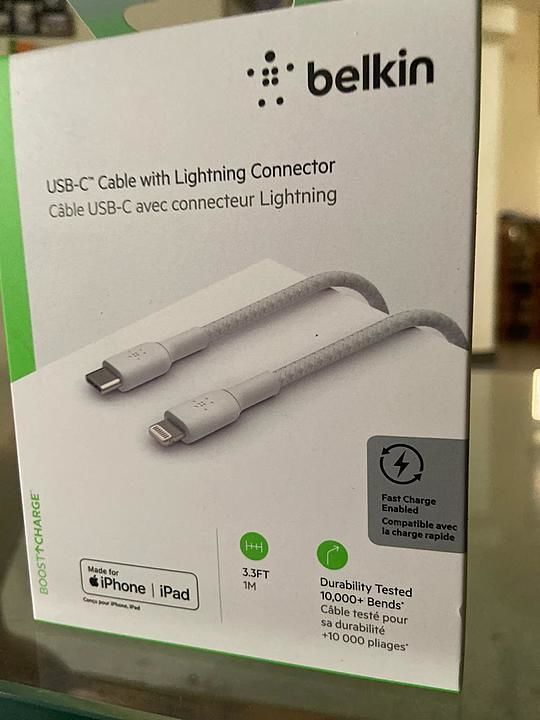 Type C to lighting cable for Apple products.
We are not only a brnad but a commitment.
Ph. uploaded by Linksys and Belkin on 6/15/2020