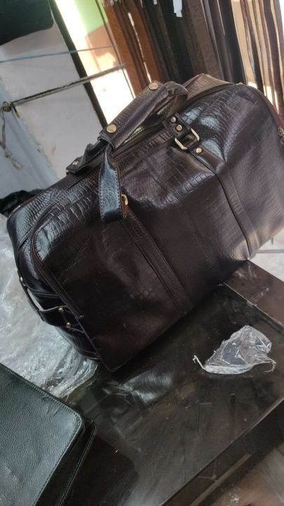 Post image Douffle trolly bag 100% genuine leather Croco pattern