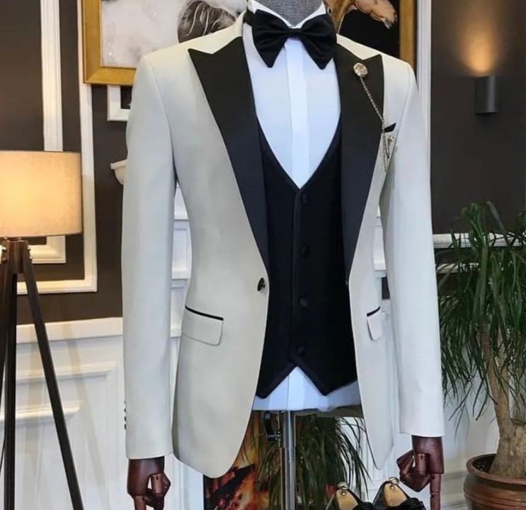 Men's blazer uploaded by Tailor on 4/20/2022