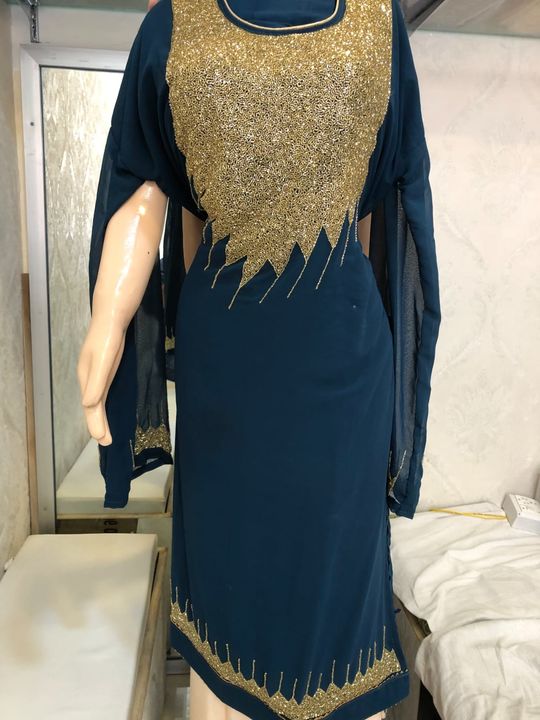 Pakisthani suit  uploaded by business on 4/20/2022