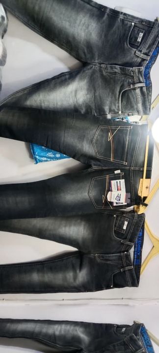 Post image Heavy fabric od wash jeans available 
Ordering 100 pec discount 3% 
Ordering 200 pec discount 4%
To place order call or whats app at
9322366168
