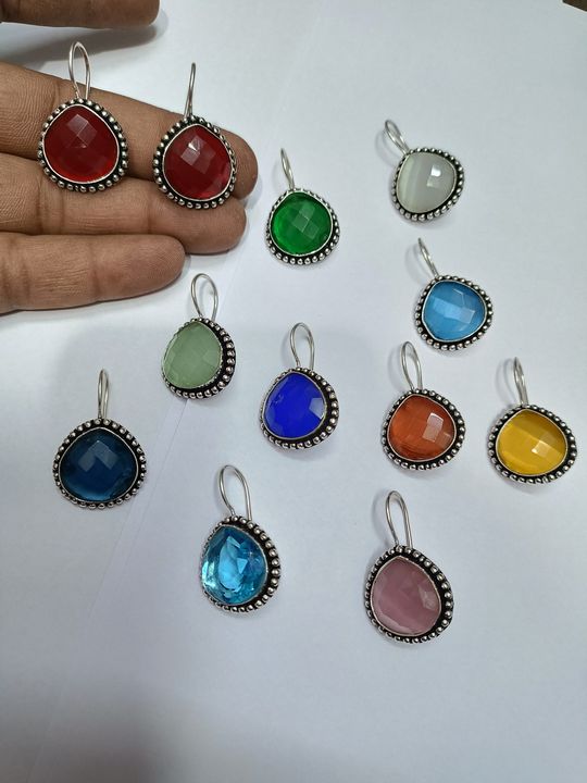 Daily wear hoops earrings uploaded by K g jewels craft on 4/22/2022
