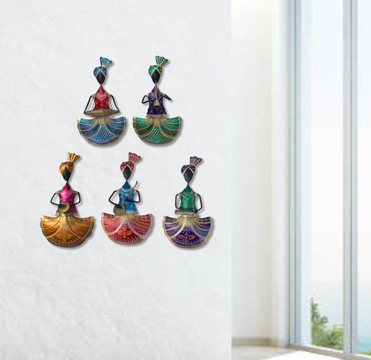 Traditional Musical Men Wall Art For Home Decor/Office/Gifts-Set Of 5

 uploaded by Craferia Export on 4/23/2022