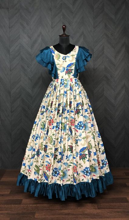 Designer gown  uploaded by Avira Fashion on 4/23/2022