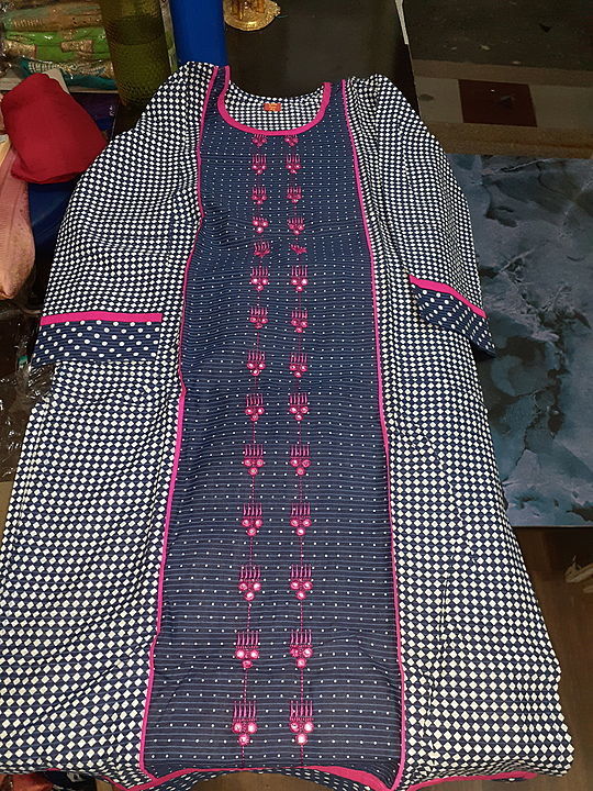 Cottan kurti with mirror work uploaded by business on 10/21/2020