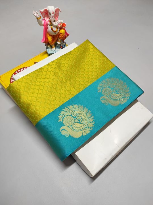 Post image 🍓Banarasi Kora Muslin Sarees🏵️
💐 Fabric Description 💐
🍓Double warp with cotrast Rich pallu
🍓Material : Banarasi Kora Muslin
🛒Just Price : 1300+free shipping
*Note:all are hand stock*To orders WhatsApp no 90430 87504
