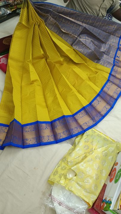 Product uploaded by S.R handlooms on 4/24/2022