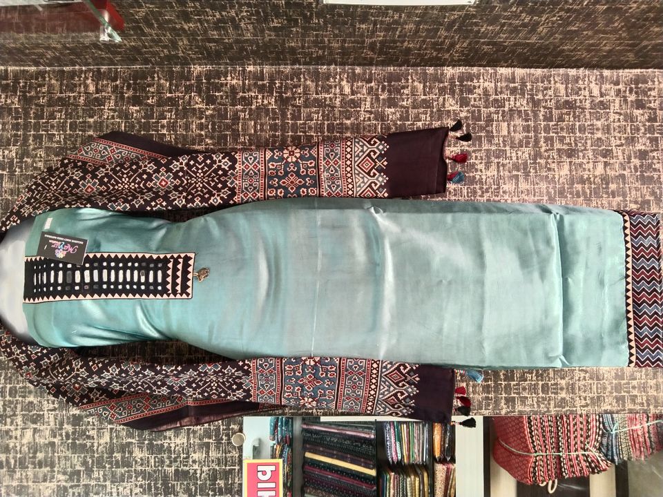 Mashruma silk and dppto mirra wark patty uploaded by Mayur tailor& hendicaft on 4/24/2022