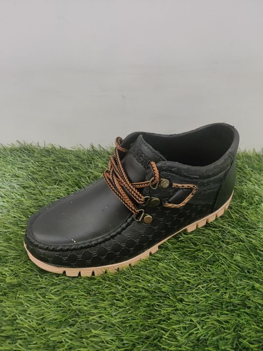 Product uploaded by Shubham footwear on 4/25/2022