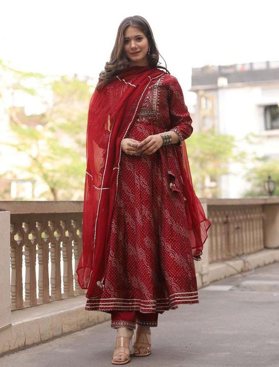 NEW LUNCHING
*Red Bandhej Anaraklai Suit Set (Set Of 3)*

👗 *Beautiful Rayon 140  Fabric Anarkali k uploaded by Indianchoicr on 4/26/2022