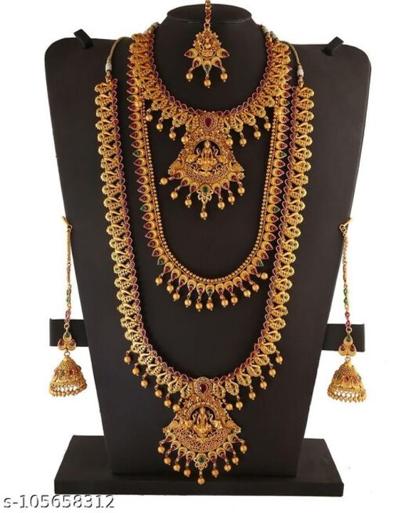 Post image Bridal set
Price Rs. 1100COD available