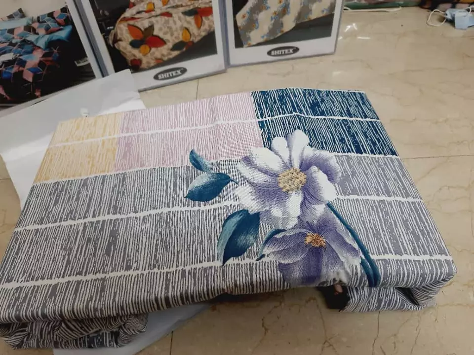 Double bedsheet with pillow cover  uploaded by Rajesh handloom outlet on 4/27/2022