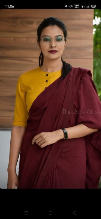 Post image 🥻New arrival🥻Cotton mol mol saree 
All saree with same blouse Saree lenght 5.50Blouse lenght .80cm

New Price cotton mulmul saree