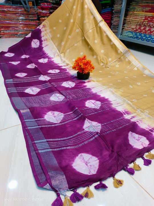 Post image Cotton linen Batik print saree soft quality
BP is available 
Have good quality🌿🌿🌿
Contact wp=6295203377☎☎☎☎