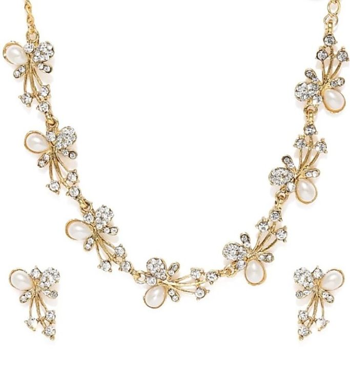 Dazzling necklace  uploaded by business on 4/29/2022