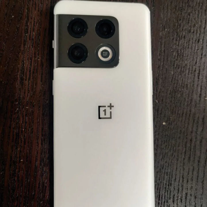 OnePlus 10pro 8/256 uploaded by Wholesale new Mobile on 4/29/2022