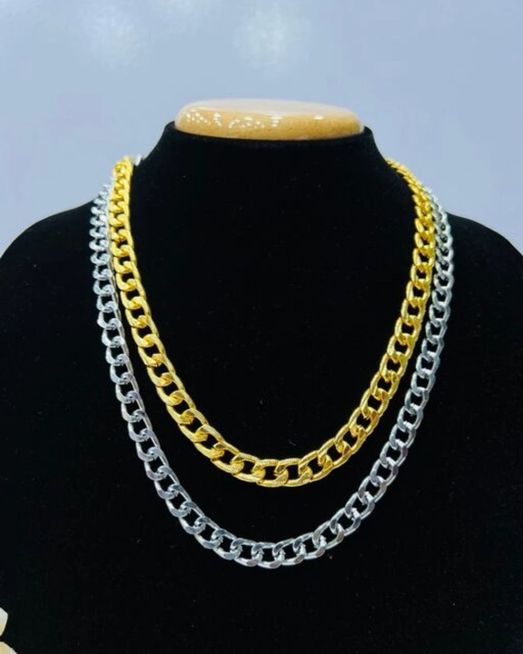Post image Golden and Silver Neck Chain, if anyone want one piece or in a bluk then contact me, only serious buyers can message, no contact delivery, only Cash on Delivery, And, Online payment, with 12 days return policy