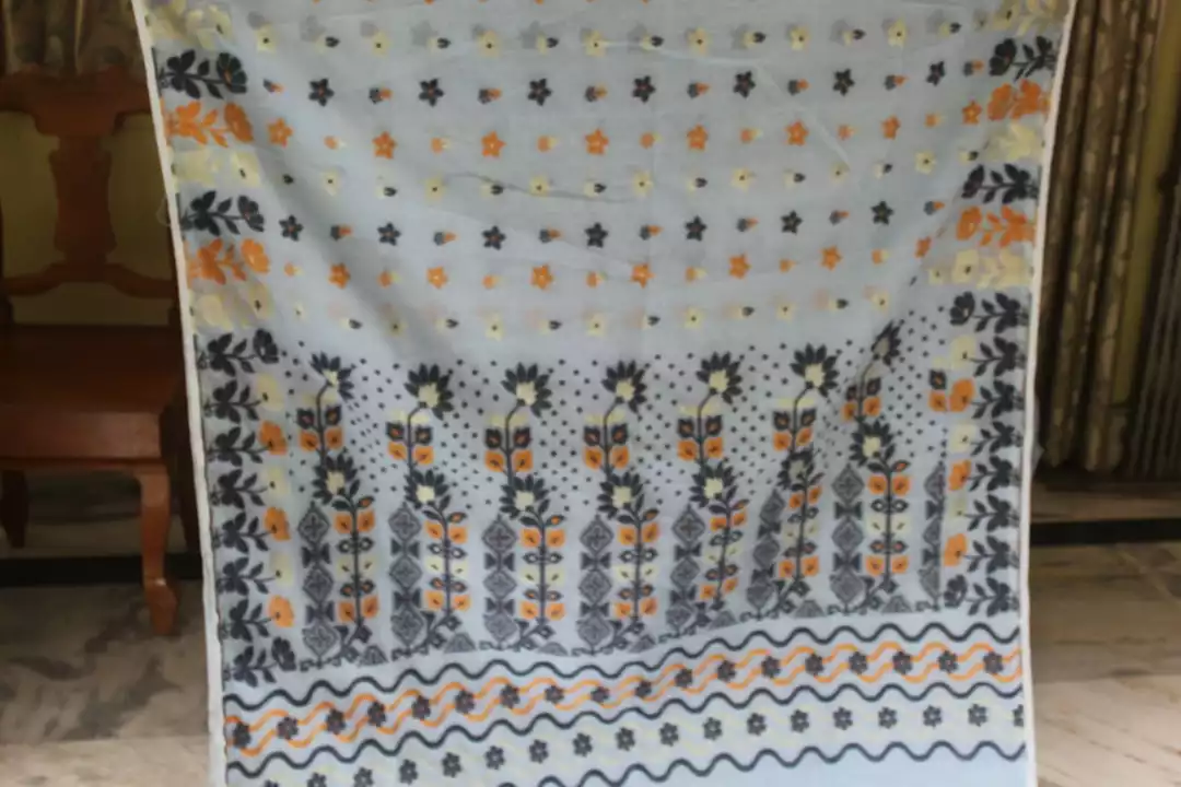 Tulip handloom saree uploaded by Mala textile on 5/1/2022