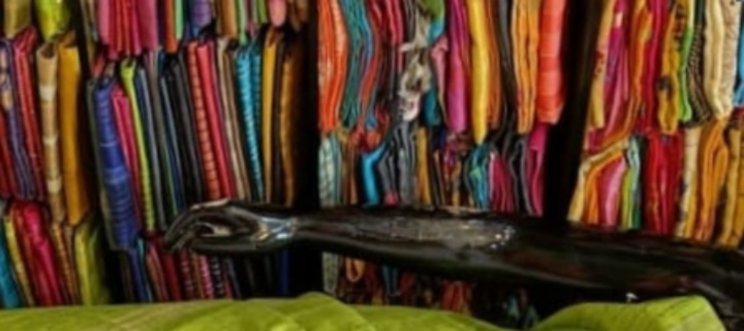 Factory Store Images of Lucky Saree Centre