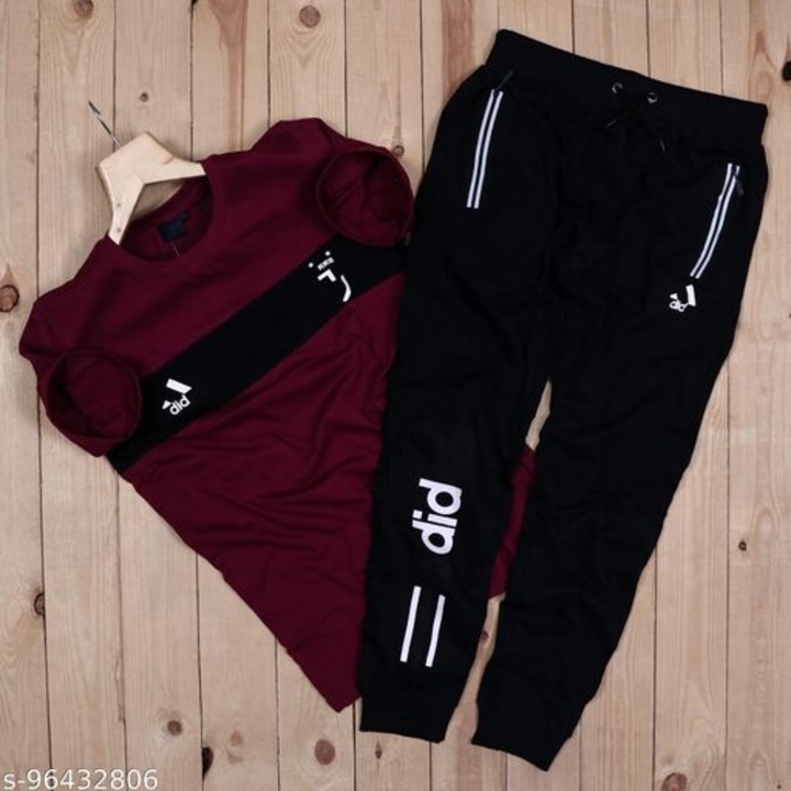 New man's tracksuit uploaded by New Fashion show on 5/2/2022