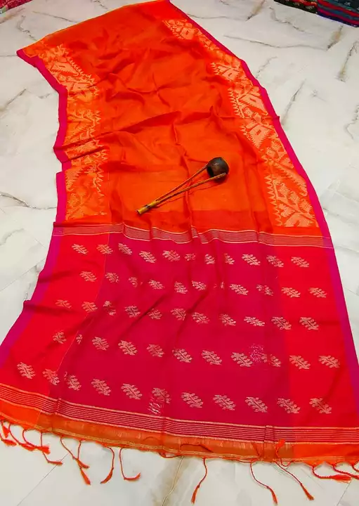 Lilen saree uploaded by Lucky Saree Centre on 5/2/2022