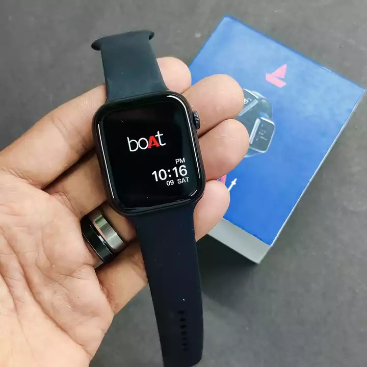boAt Smart Watch 😀 uploaded by Best Collection on 5/3/2022