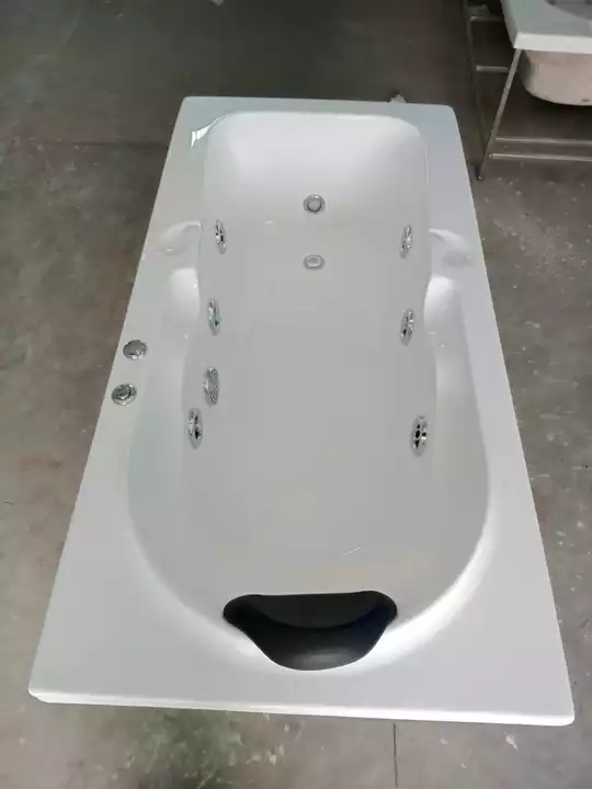 Post image Trusted manufacturer of Jacuzzi Bathtubs