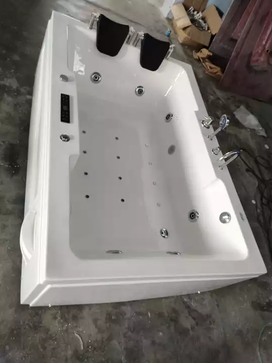 6×4 Feet Premium Bathtub uploaded by business on 5/3/2022