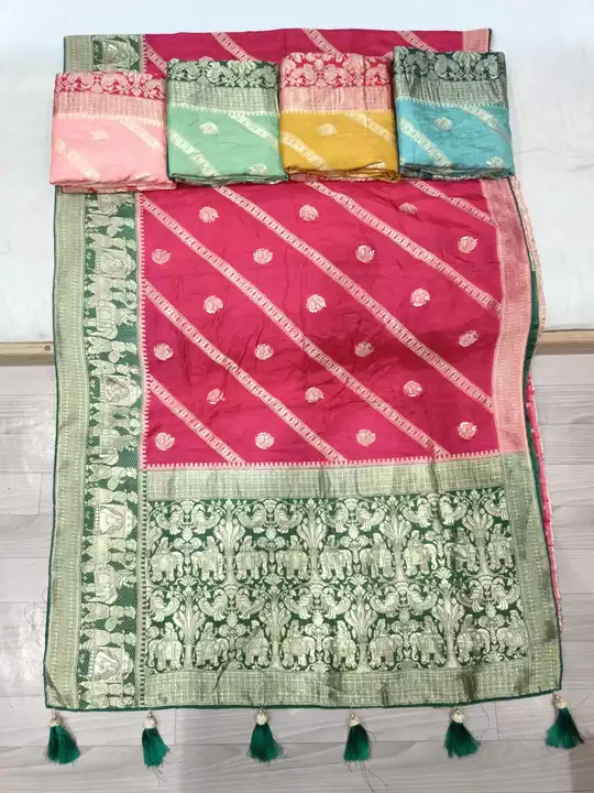 Pure dola silk sarees uploaded by business on 5/6/2022